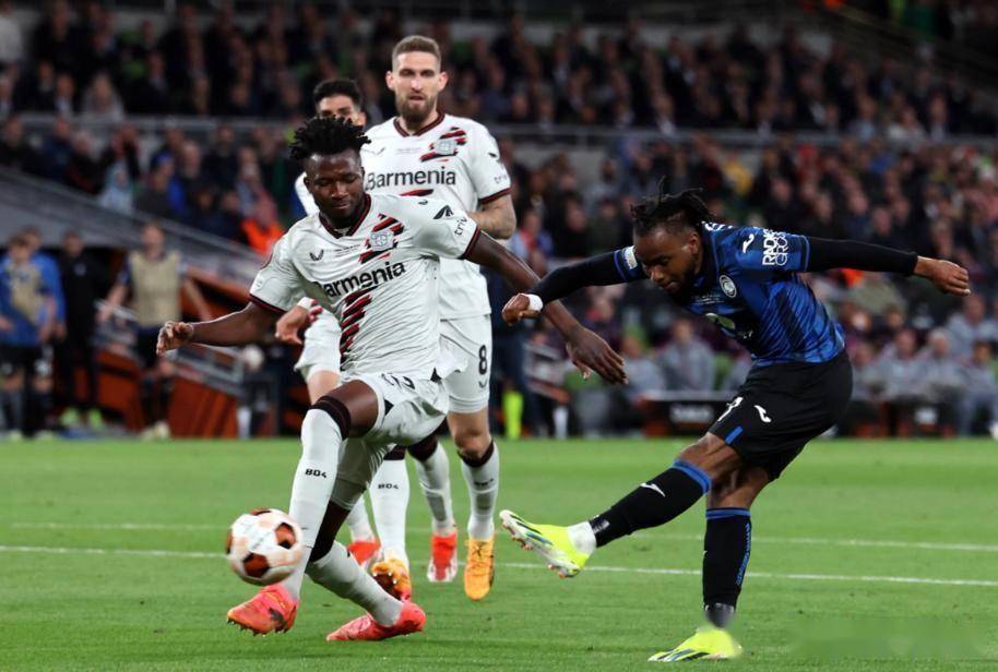 爱游戏APP-亚特兰大豪取连胜备战德甲意甲国际比赛日攻防权衡，这一次真的风云突变本菲卡今夜门线救险