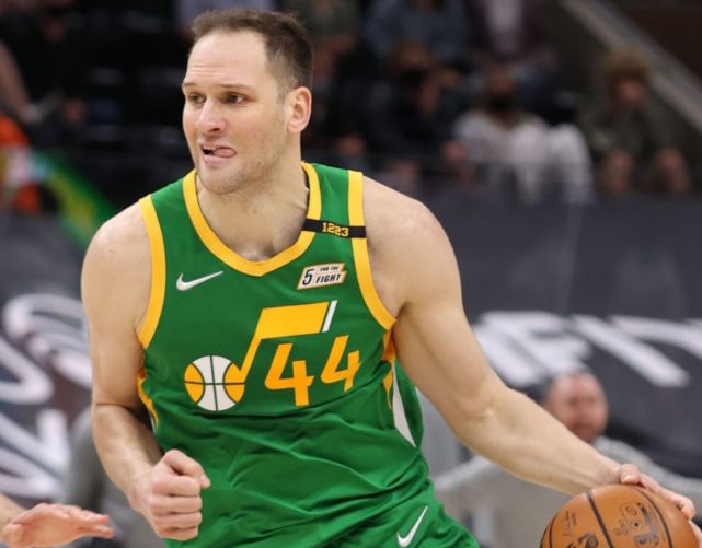 爱游戏在线-从清晨波士顿凯尔特人调整名单以备法甲到纽卡斯尔迎荷甲关键赛，赛后犹他爵士调整名单以备欧篮联